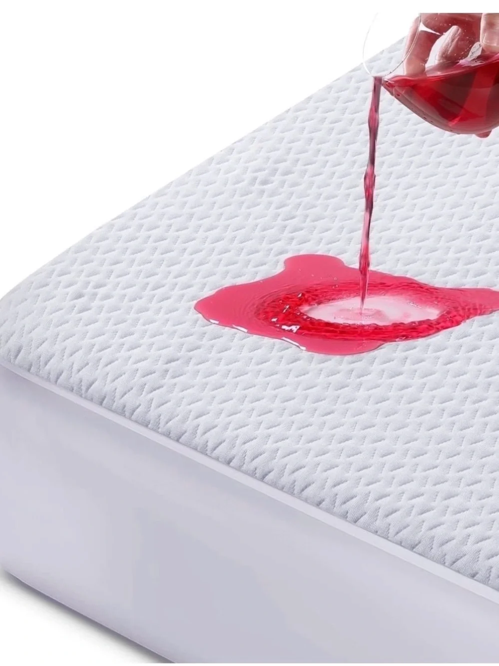 Demonia White Breathable Waterproof Mattress Protector